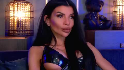 Snapshot of mistresselenia chatting on May 30, 2026, 12:35 pm Elenia online show from May 30, 2026, 12:35 pm