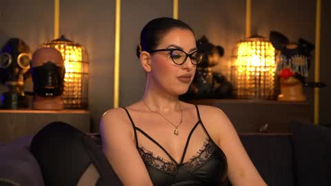 Mistress Kelly online show from April 20, 2026, 7:48 pm