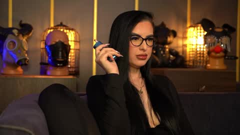 Mistress Kelly online show from April 29, 2026, 9:43 pm