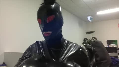 Snapshot of mistresslatexxx chatting on March 23, 2026, 11:25 am Bianca online show from March 23, 2026, 11:25 am