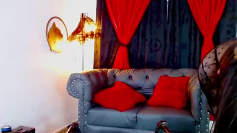 Mistresslombana online show from July 6, 2026, 6:43 am