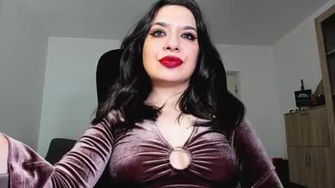 YourGoddessM online show from July 11, 2026, 9:16 pm