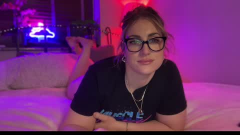 Miss X online show from March 6, 2025, 1:35 pm