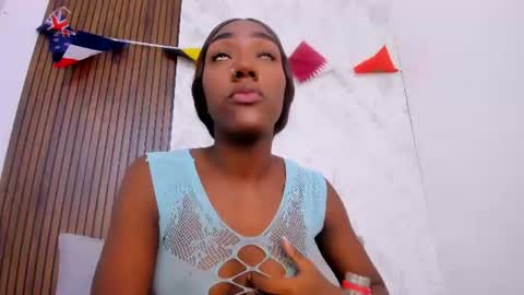 Snapshot of mistt_miaa chatting on July 6, 2026, 7:05 pm mistt_miaa online show from July 6, 2026, 7:05 pm