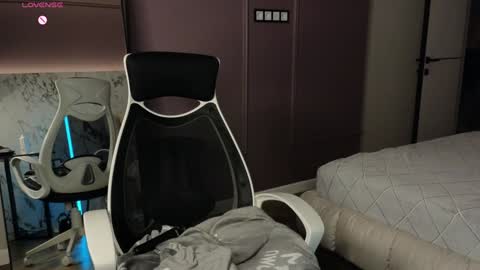 Snapshot of misty_roseee chatting on February 6, 2025, 7:13 am misty_roseee online show from February 6, 2025, 7:13 am