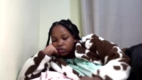 misty_shee online show from October 16, 2025, 7:09 am