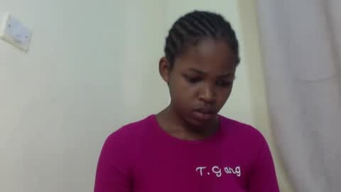 Snapshot of misty_shee chatting on June 14, 2026, 11:45 am misty_shee online show from June 14, 2026, 11:45 am