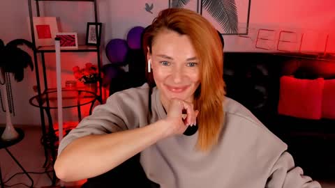 Snapshot of mistybarnes chatting on January 9, 2025, 3:01 pm MistyBarnes NONUDE MODEL online show from January 9, 2025, 3:01 pm