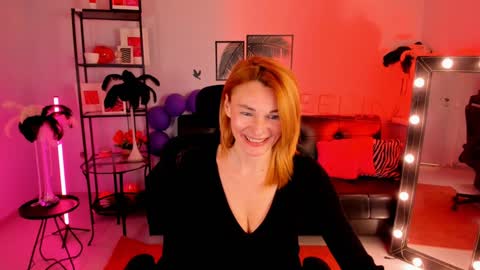 Snapshot of mistybarnes chatting on January 23, 2025, 3:22 pm MistyBarnes NONUDE MODEL online show from January 23, 2025, 3:22 pm