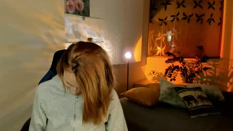 MistyBarnes NONUDE MODEL online show from May 2, 2026, 6:13 pm