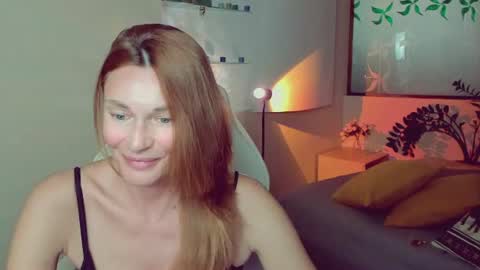Snapshot of mistybarnes chatting on June 21, 2026, 3:25 pm MistyBarnes NONUDE MODEL online show from June 21, 2026, 3:25 pm