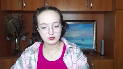 Snapshot of mistyrosee chatting on October 11, 2025, 11:42 am Aria online show from October 11, 2025, 11:42 am