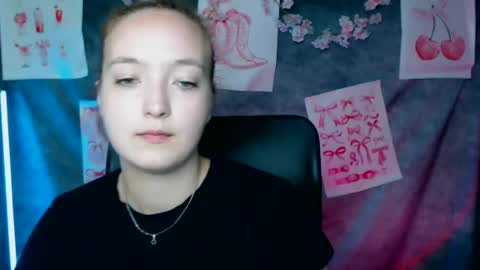 Snapshot of mistyrosee chatting on June 21, 2026, 6:05 am Aria online show from June 21, 2026, 6:05 am