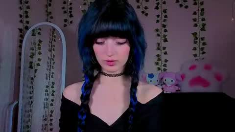 Misty  -  mistymarlow online show from July 18, 2026, 12:09 pm