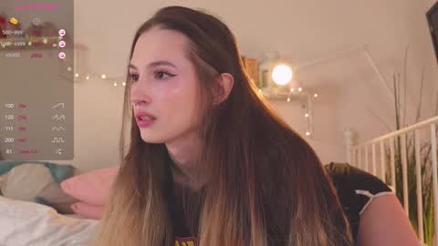 Snapshot of mita_mp4 chatting on January 9, 2025, 3:58 am Mita online show from January 9, 2025, 3:58 am