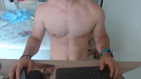 Snapshot of mitcheli chatting on February 19, 2025, 3:16 pm Onlyfans online show from February 19, 2025, 3:16 pm