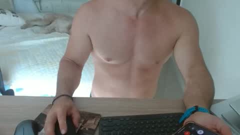 Snapshot of mitcheli chatting on November 7, 2025, 3:56 pm Onlyfans online show from November 7, 2025, 3:56 pm