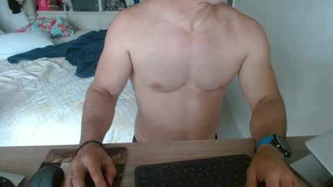 Snapshot of mitcheli chatting on January 13, 2026, 3:28 pm Onlyfans online show from January 13, 2026, 3:28 pm