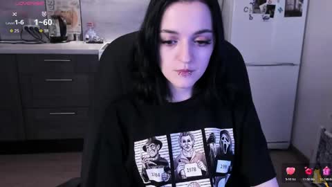 lina. online show from June 4, 2026, 3:51 pm