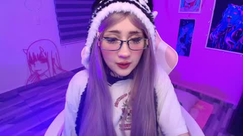 Snapshot of miwaviolet chatting on May 26, 2026, 2:29 am Miwa Violet online show from May 26, 2026, 2:29 am