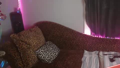 Precious online show from September 30, 2025, 2:16 am