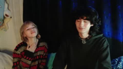 Naomi and Nekorii online show from May 16, 2026, 4:09 am