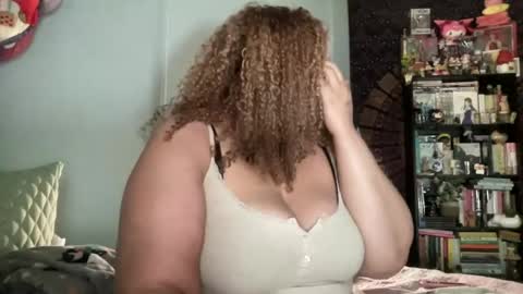 mixxedgoodness222 online show from June 15, 2026, 3:14 pm