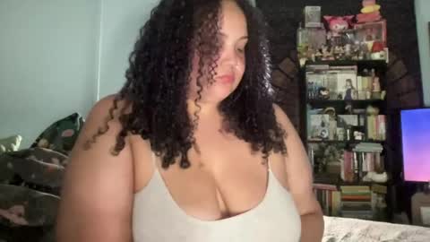 mixxedgoodness222 online show from July 8, 2026, 1:21 am