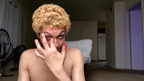 Snapshot of mixxychocolate chatting on February 23, 2025, 7:38 pm Deanthony online show from February 23, 2025, 7:38 pm