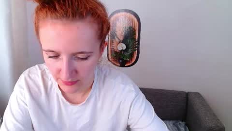 Snapshot of miya_here chatting on July 2, 2026, 9:37 am Miya online show from July 2, 2026, 9:37 am