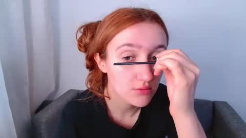 Snapshot of miya_here chatting on July 6, 2026, 10:12 am Miya online show from July 6, 2026, 10:12 am