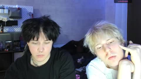 Snapshot of miya_meow_miku chatting on November 29, 2025, 4:43 pm MeowMiku online show from November 29, 2025, 4:43 pm