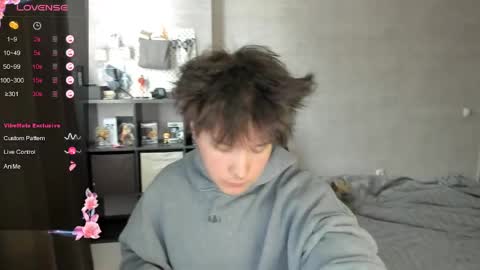 MeowMiku online show from March 18, 2026, 7:55 am