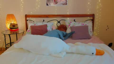 Snapshot of miya_soft chatting on May 20, 2026, 1:56 am Miya online show from May 20, 2026, 1:56 am
