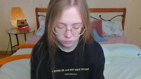 Snapshot of miya_soft chatting on May 25, 2026, 1:33 am Miya online show from May 25, 2026, 1:33 am