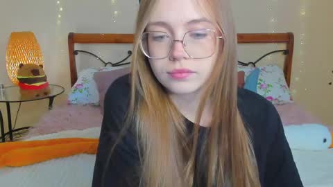 Snapshot of miya_soft chatting on June 6, 2026, 1:54 am Miya online show from June 6, 2026, 1:54 am