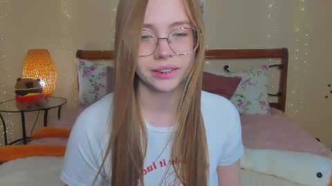 Snapshot of miya_soft chatting on June 13, 2026, 1:58 am Miya online show from June 13, 2026, 1:58 am