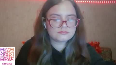 Milana online show from November 12, 2025, 3:18 am