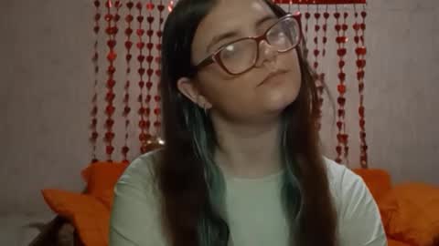 Milana online show from February 13, 2026, 5:20 pm