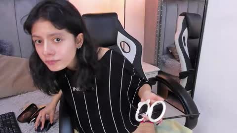 miyu_komori online show from February 12, 2026, 12:44 pm