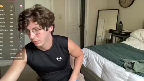 Snapshot of mizzo001 chatting on September 10, 2025, 11:54 am Leo online show from September 10, 2025, 11:54 am