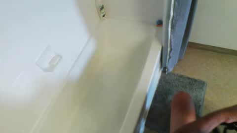 mjeffrey460699861 online show from May 18, 2026, 9:31 pm