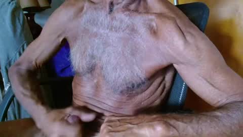 Snapshot of mjmadurengue chatting on February 6, 2025, 8:45 pm Mario jose online show from February 6, 2025, 8:45 pm