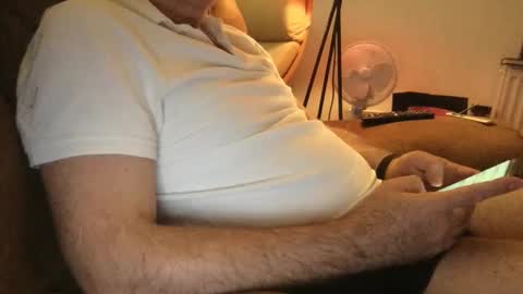 Snapshot of mjstratman2 chatting on November 18, 2025, 10:25 pm mjstratman2 online show from November 18, 2025, 10:25 pm