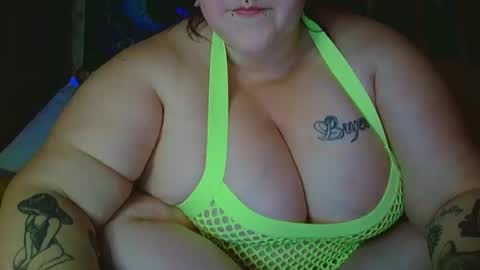 Snapshot of mkittenx chatting on April 16, 2026, 9:26 pm mkittenx online show from April 16, 2026, 9:26 pm