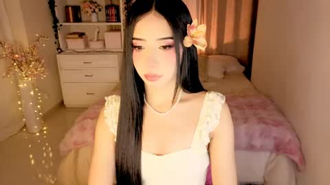 Snapshot of mkultra_aliice chatting on April 7, 2026, 12:55 am Alice online show from April 7, 2026, 12:55 am