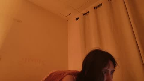 MoonLipson online show from July 10, 2026, 4:50 am