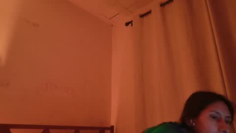 MoonLipson online show from July 19, 2026, 4:05 am