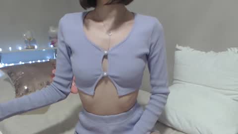 Snapshot of mmmeoww chatting on December 10, 2024, 6:28 pm Ariela online show from December 10, 2024, 6:28 pm