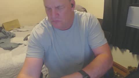 Snapshot of mmmthatsfunnn chatting on December 9, 2024, 6:55 am mmmthatsfunnn online show from December 9, 2024, 6:55 am